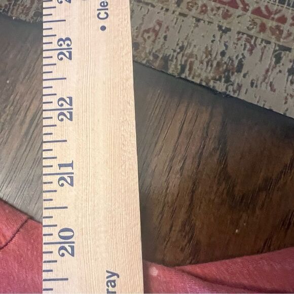 Bad Bunny Distressed picture Graphic T-Shirt. Size L. Unisex. Bleached look. - Picture 6 of 6